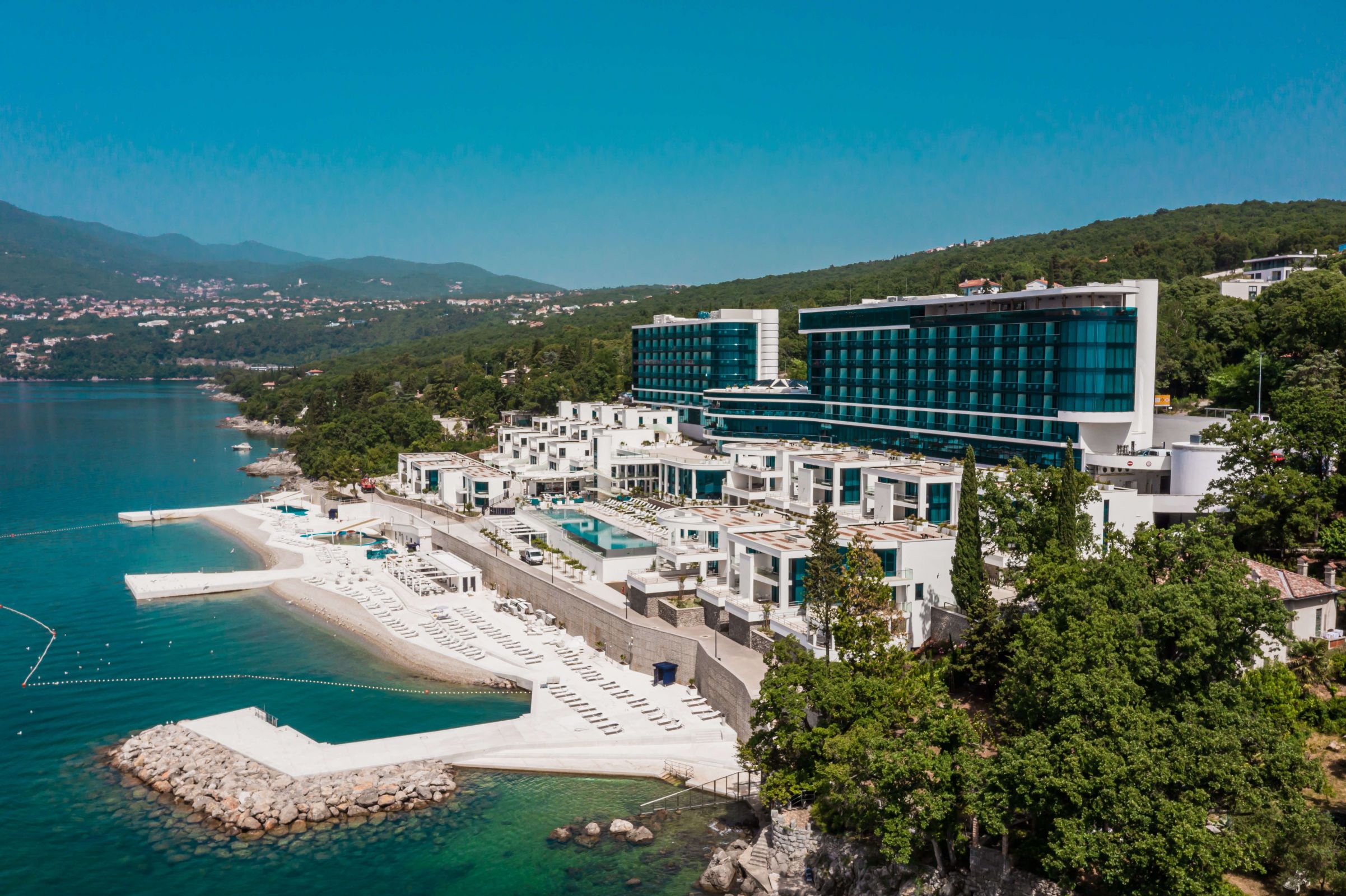 13-hilton-rijeka-costabella-beach-resort-_-spa-.jpg